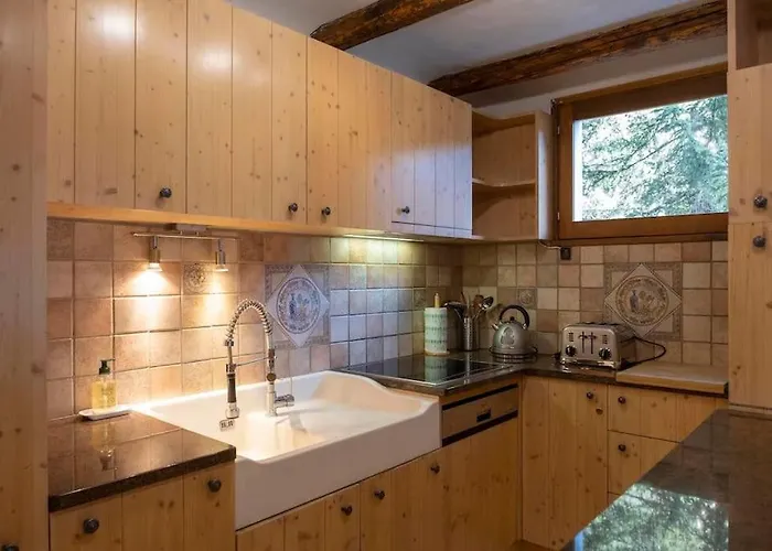 Des Ecureuils - Grand Familial Proche Des Pistes Avec Parking * Courchevel