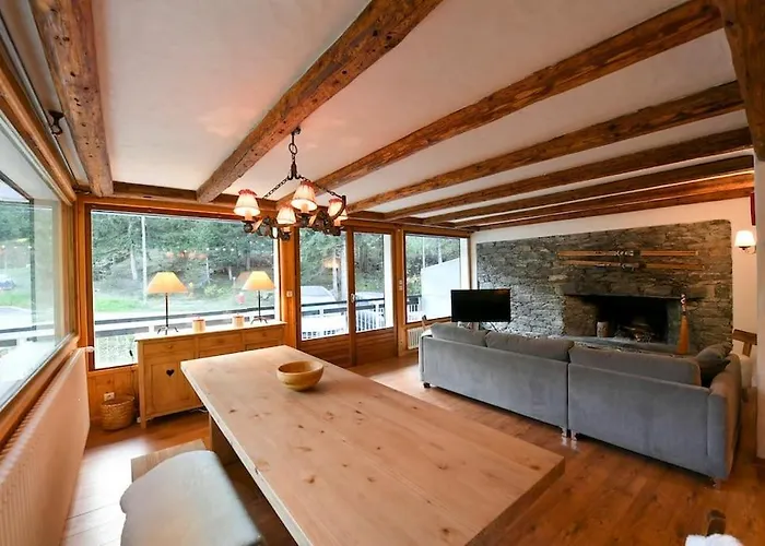 Des Ecureuils - Grand Familial Proche Des Pistes Avec Parking * Courchevel